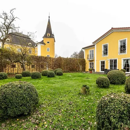 Am Schloss Muehldorf Aparthotel *